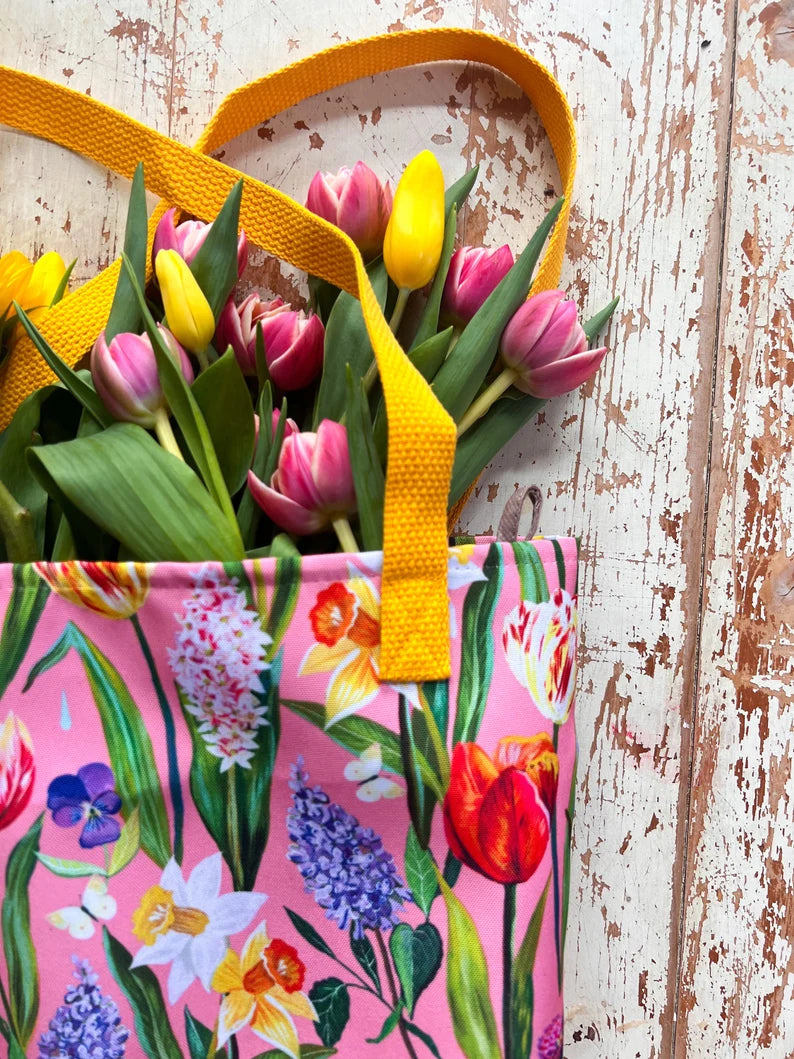 Tulip Field Tote Bag