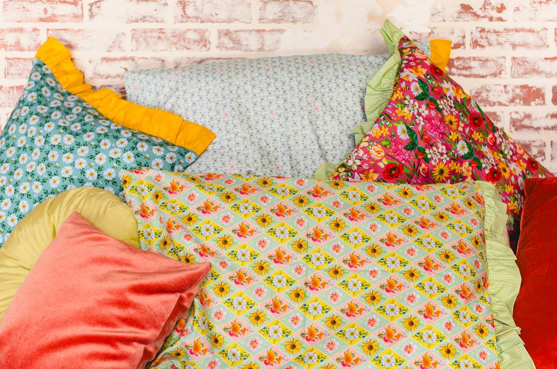 Daisyfield Lattice Multi Fabric