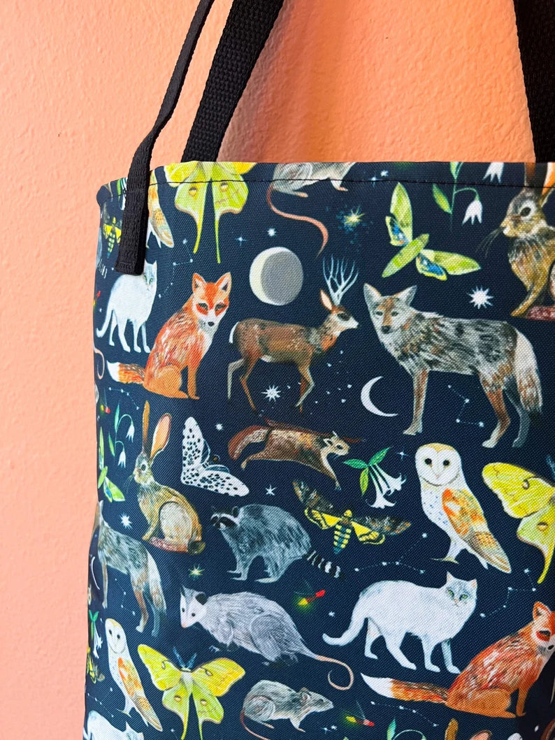 Night Creature Tote bag